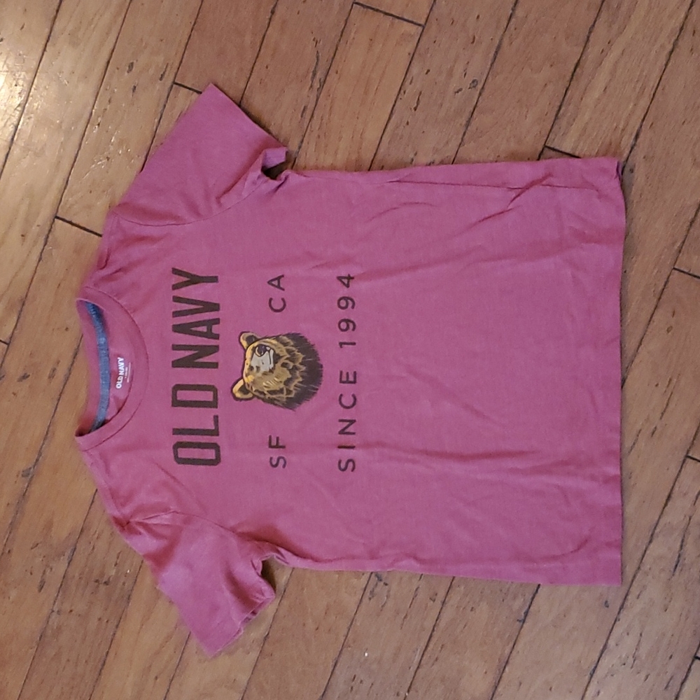 Boys Old Navy t shirt